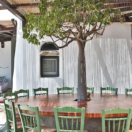 Kounoupas * Mykonos Town